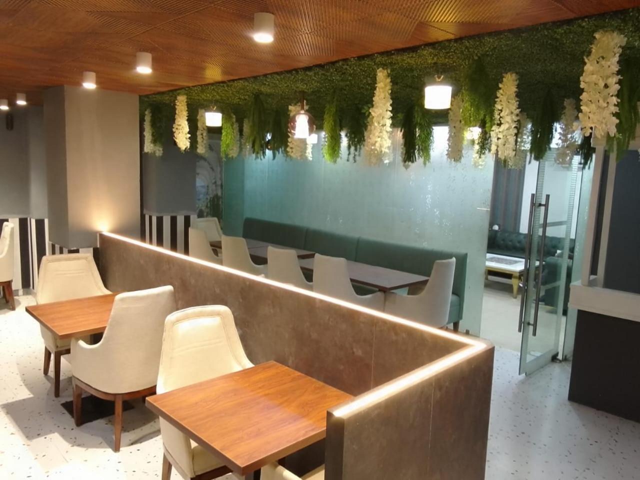 Parth Paradise Ghaziabad Extérieur photo